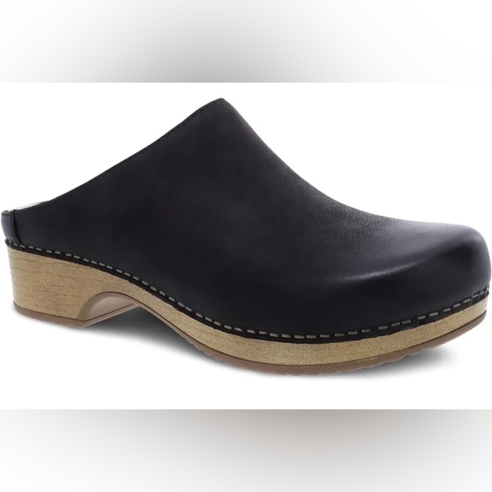 DANSKO Brenda Mule Clogs Size 7.5 Women's / EU 38 9420-151600 Black New In Box
